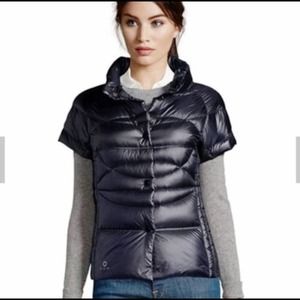 Women’s Orobos Black Classic Down Puffer Vest NWT Size XS